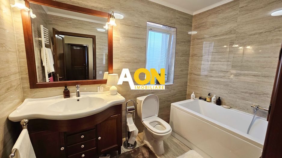 1/2 Duplex, mobilat, utilat, 4 camere, 250 mp teren, Cetate - Poză 9