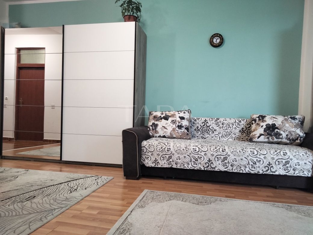 Apartament 1 cameră cu potențial de compartimentare, Semicentral - Poză 1
