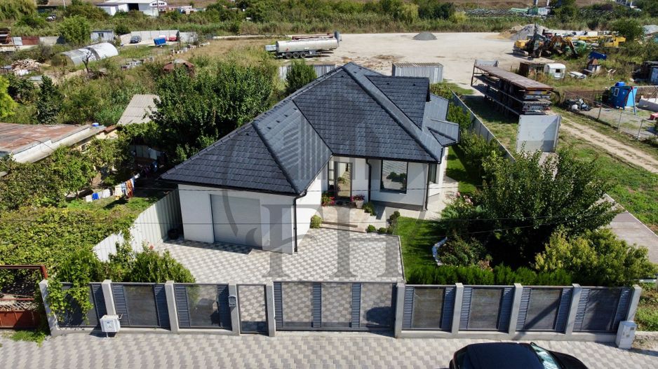 SOLD/ VANDUT- Casă/Vilă de vânzare Agigea, Constanța - Poză 2