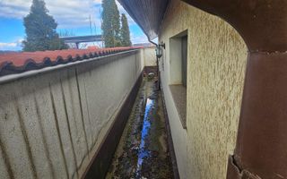 Vilă spațioasă Strejnicu S+P+1E+M, 8 camere, garaj, teren 595 mp - Poză 17