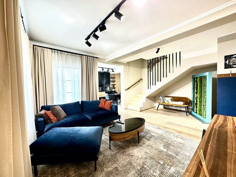 Design modern - casa in Dumbravita - Poză 3