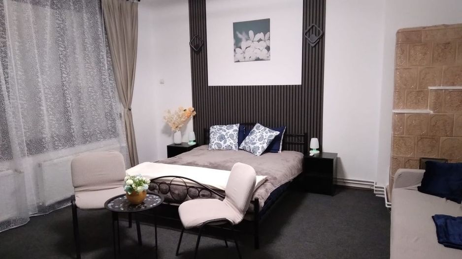 Apartament Piata Romana/Liceul German - Poză 1
