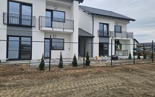 Casa Sibiu 4 camere, 2bai, terasa, carport, locatie Selimbar - Poză 20