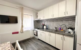 Apartament deosebit cu 2 camere | Zona Sagului | Parter - Poză 9