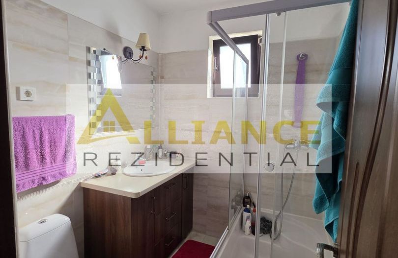 CASA INSIRUITA DE CAPAT | 5 CAMERE | 3 BAI | 120 MP I Curte 65 mp - Poză 14