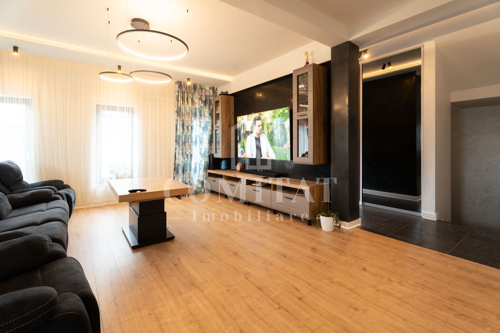 Casă generoasă la intrarea în cartierul Făget - Poză 1