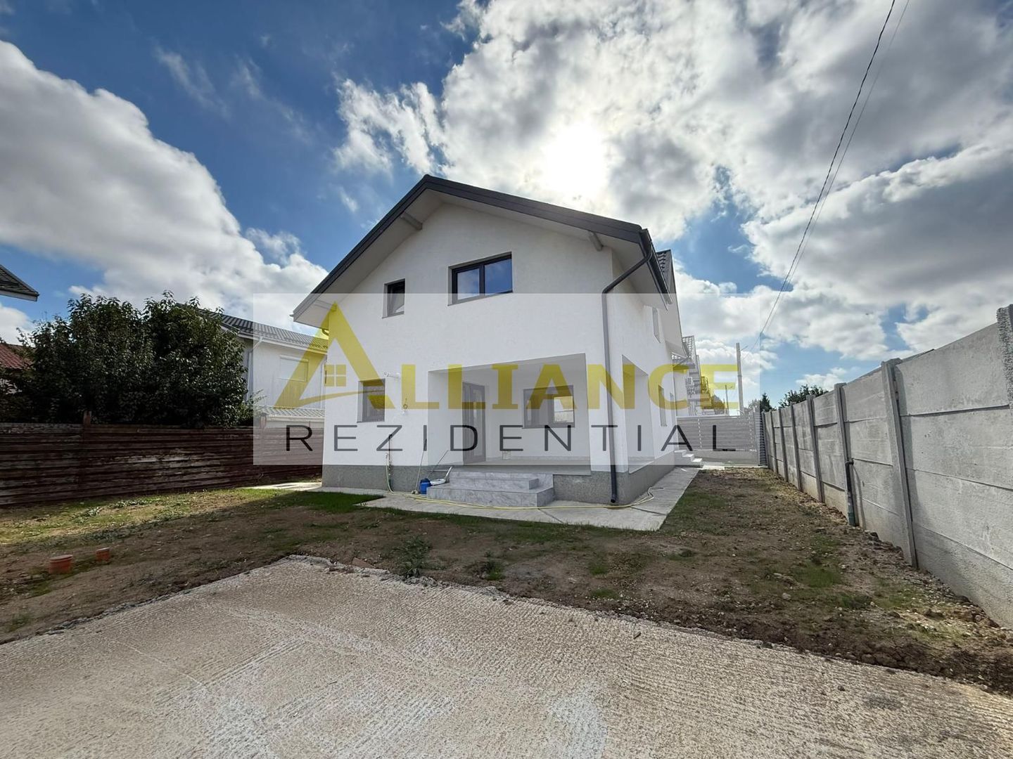 Vila individuala -4 camere  - teren 308mp - Str. Padurea Craiului - Poză 4