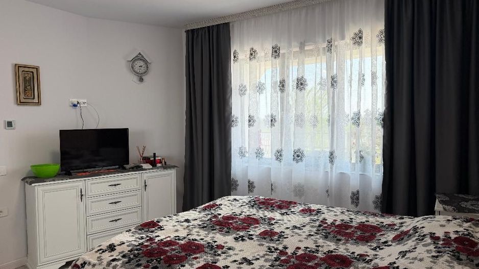 Casa noua in localitatea Carandeni - Poză 19