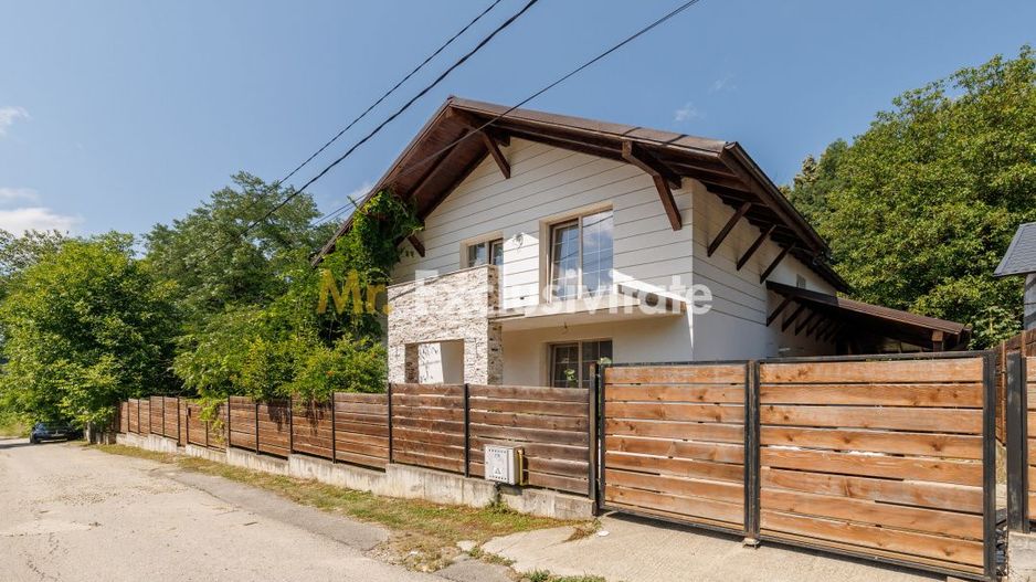 Casa deosebita in Bascov, Valea Ursului. AG - Poză 9