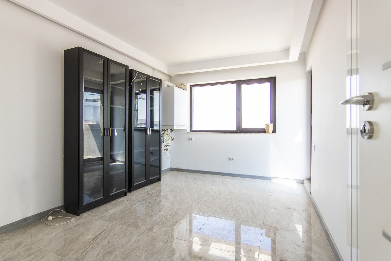 DE INCHIRIAT - PENTHOUSE-MILITARI-3 CAMERE CU TERASA DEOSEBITA 50MP,  NEMOBILAT - Poză 15