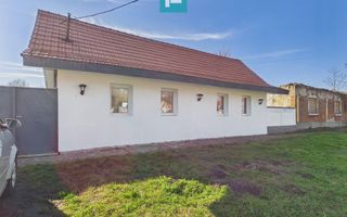 Casă cu 2 camere renovată în Battonya - Poză 1