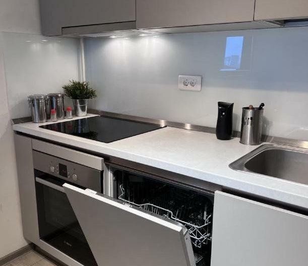 Ap 2 camere + loc parcare subteran inclus - Poză 10