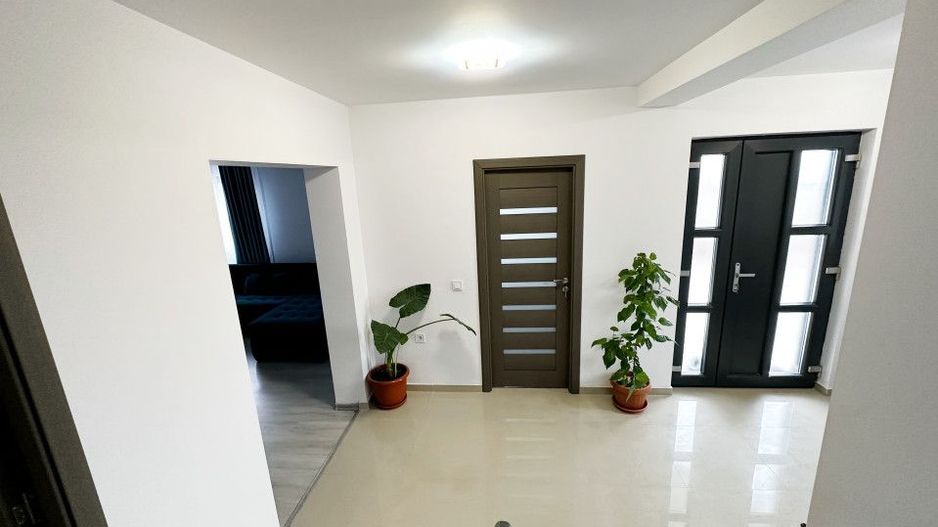Casa spatioasa 5 camere Trivale - Clasa energetic A - Poză 18