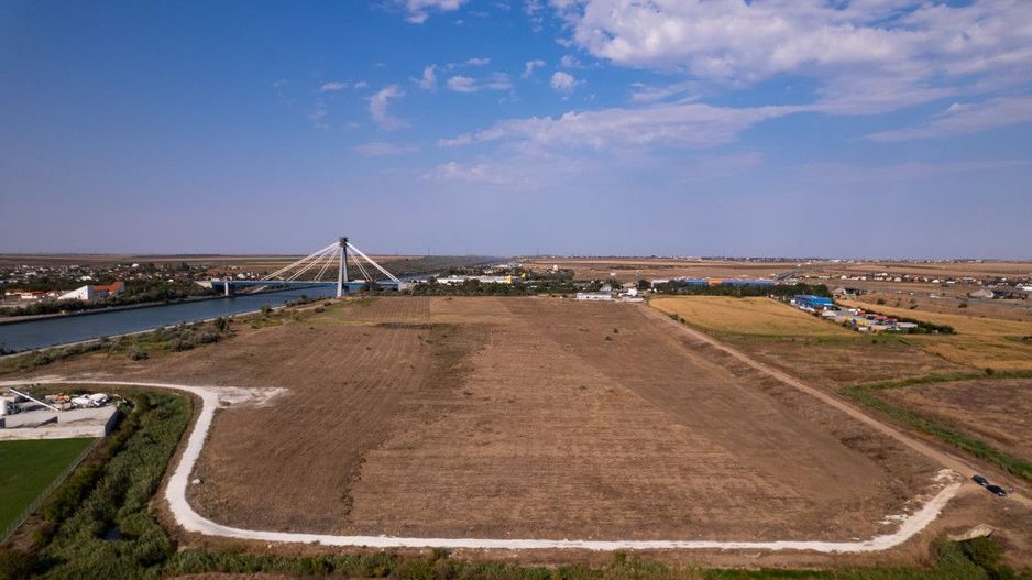 Teren intravilan cu acces rapid la autostrada A4 și la Portul Agigea. - Poză 11