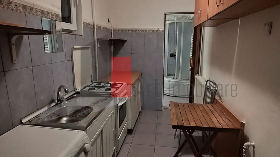 Garsoniera de inchiriat in zona Damaroaia (se accepta toate nationalitatile) - Poză 3