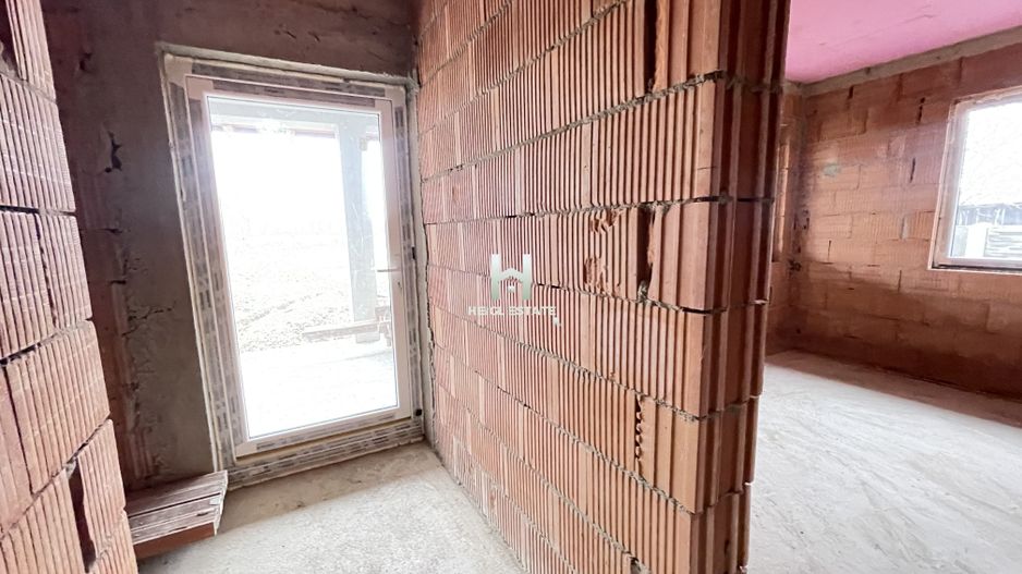 Casa individuala cu 3 camere si gradina mare in Sacosu Turcesc - Poză 6