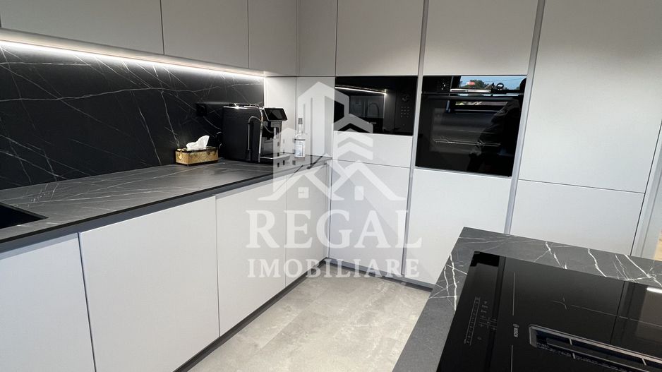 Casă modernă tip duplex, ideală pentru 2 familii – in loc. Strei - Poză 4