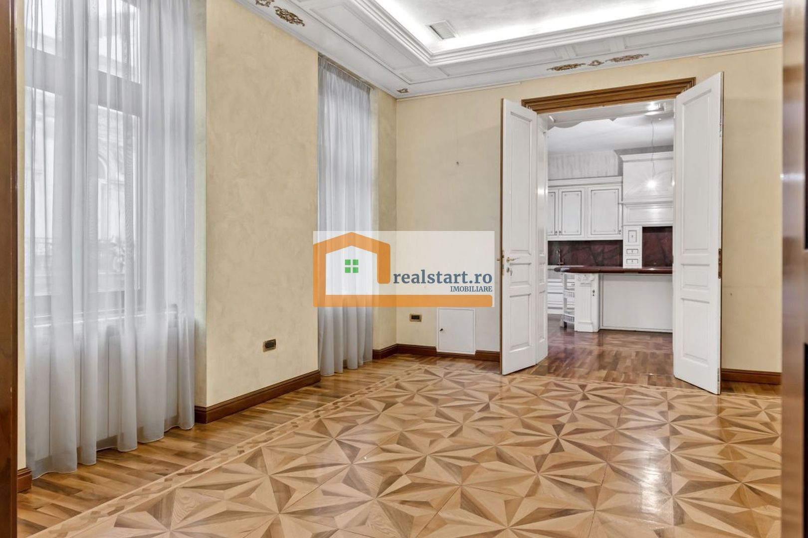 Ultracentral, ideal aparthotel, cabinet, birou sau mixt - Poză 12