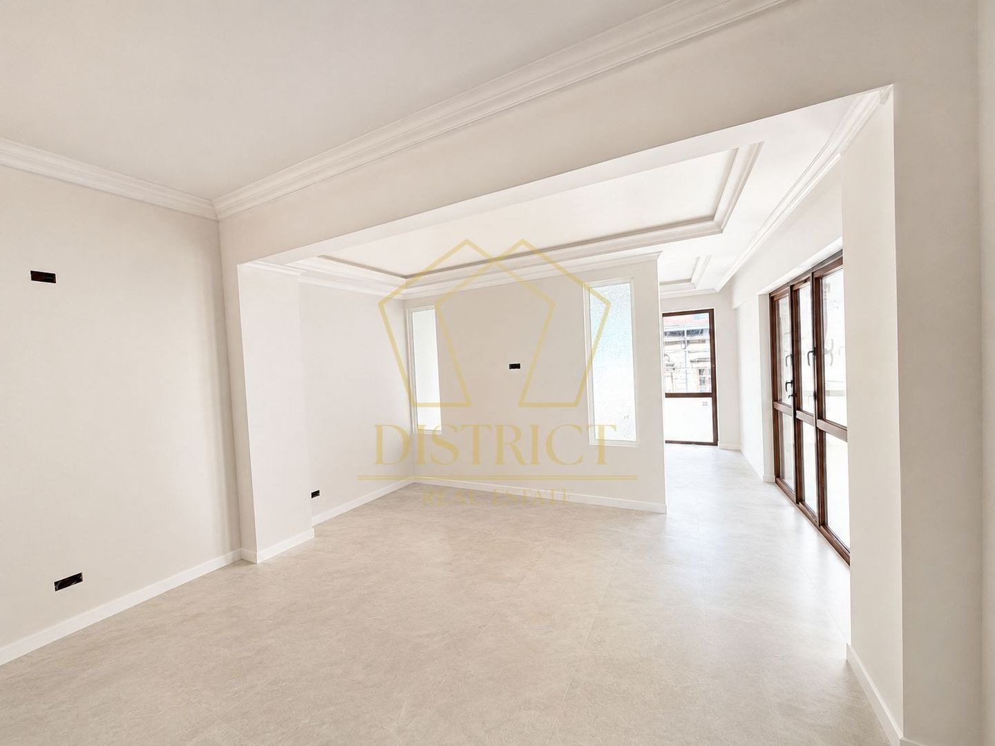 Apartament superb cu 3 camere si 2 bai I Balcescu - Poză 4