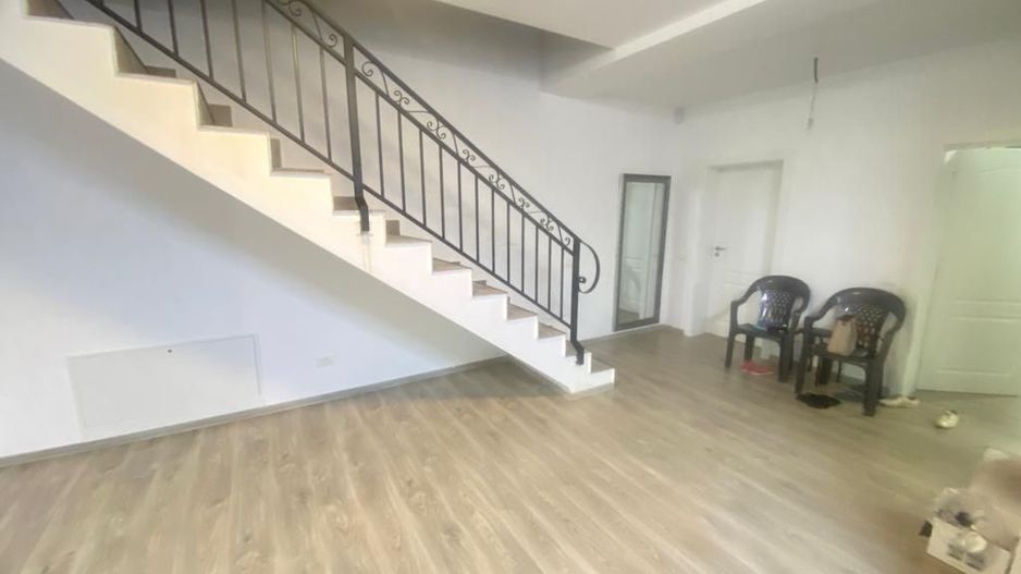 Casa 5 cam Dumbravita IKEA140mp utili teren 342mp - Poză 12