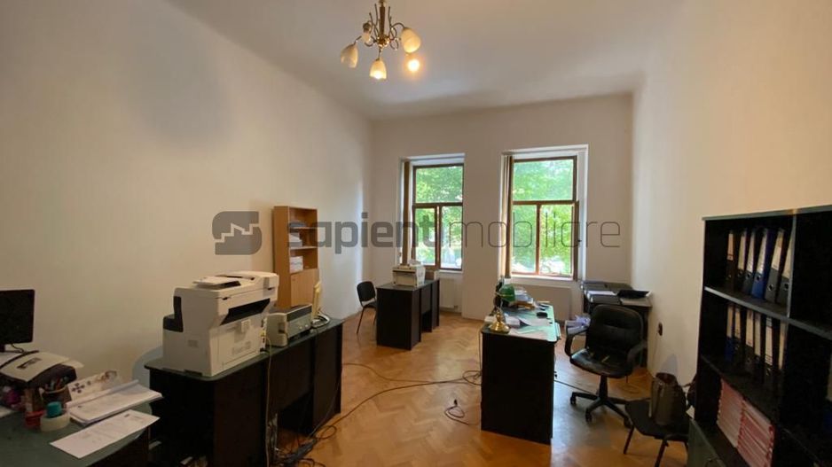 Sapient | Casa situata in zona ultracentrala, strada Dunarea - Poză 1