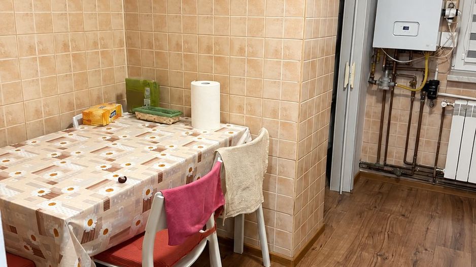 Apartament renovat cu 3 camere și 2 băi, 63 mp – zona Dâmbovița - Poză 6