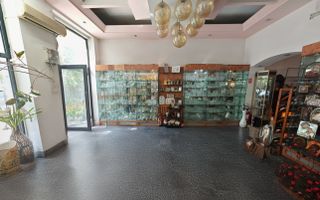 O Locație cu Istorie și Eleganță – În Centru, Pentru Afaceri Distincte - Poză 4