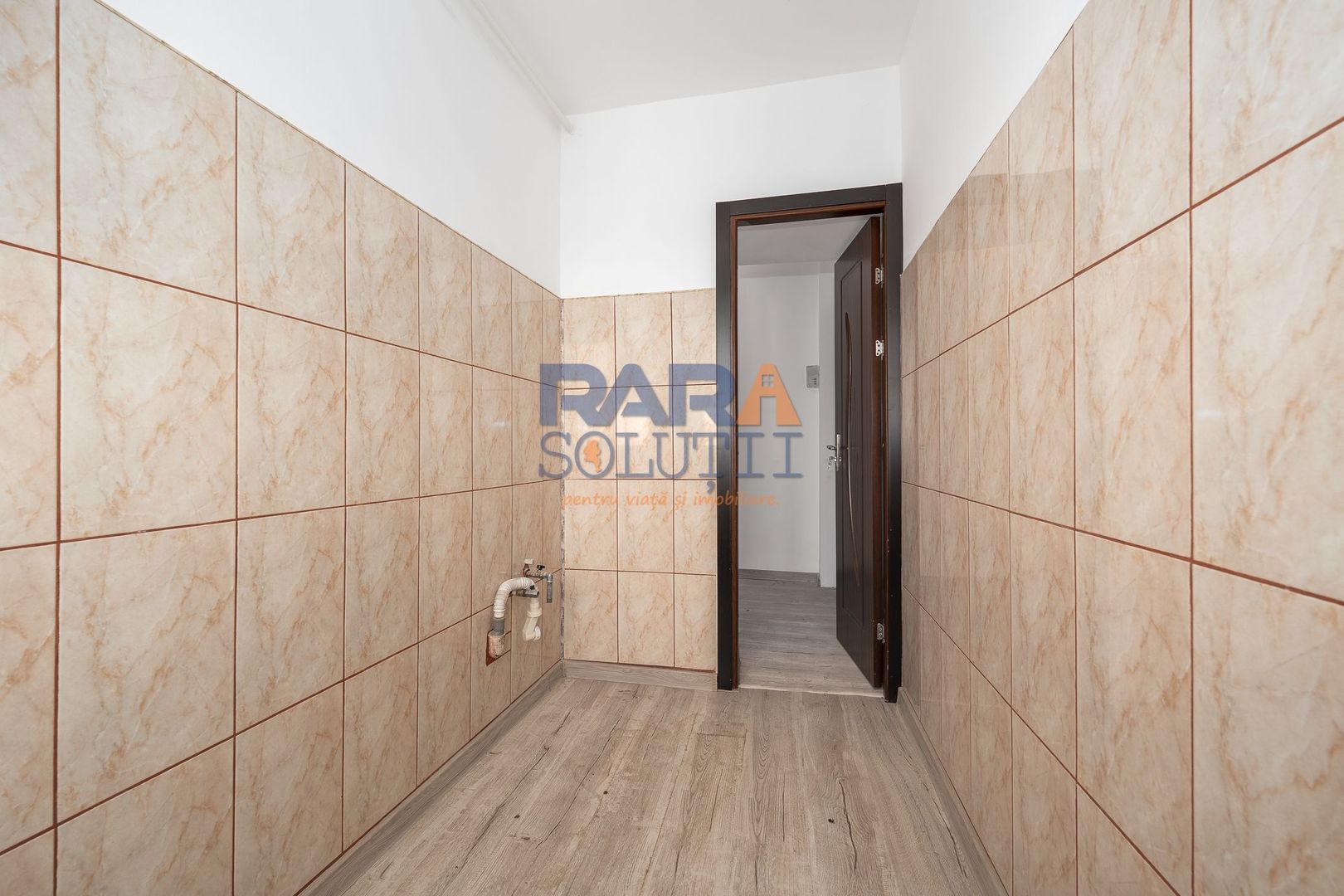Aapartament 2 camere, luminos, etaj intermediar - Poză 3