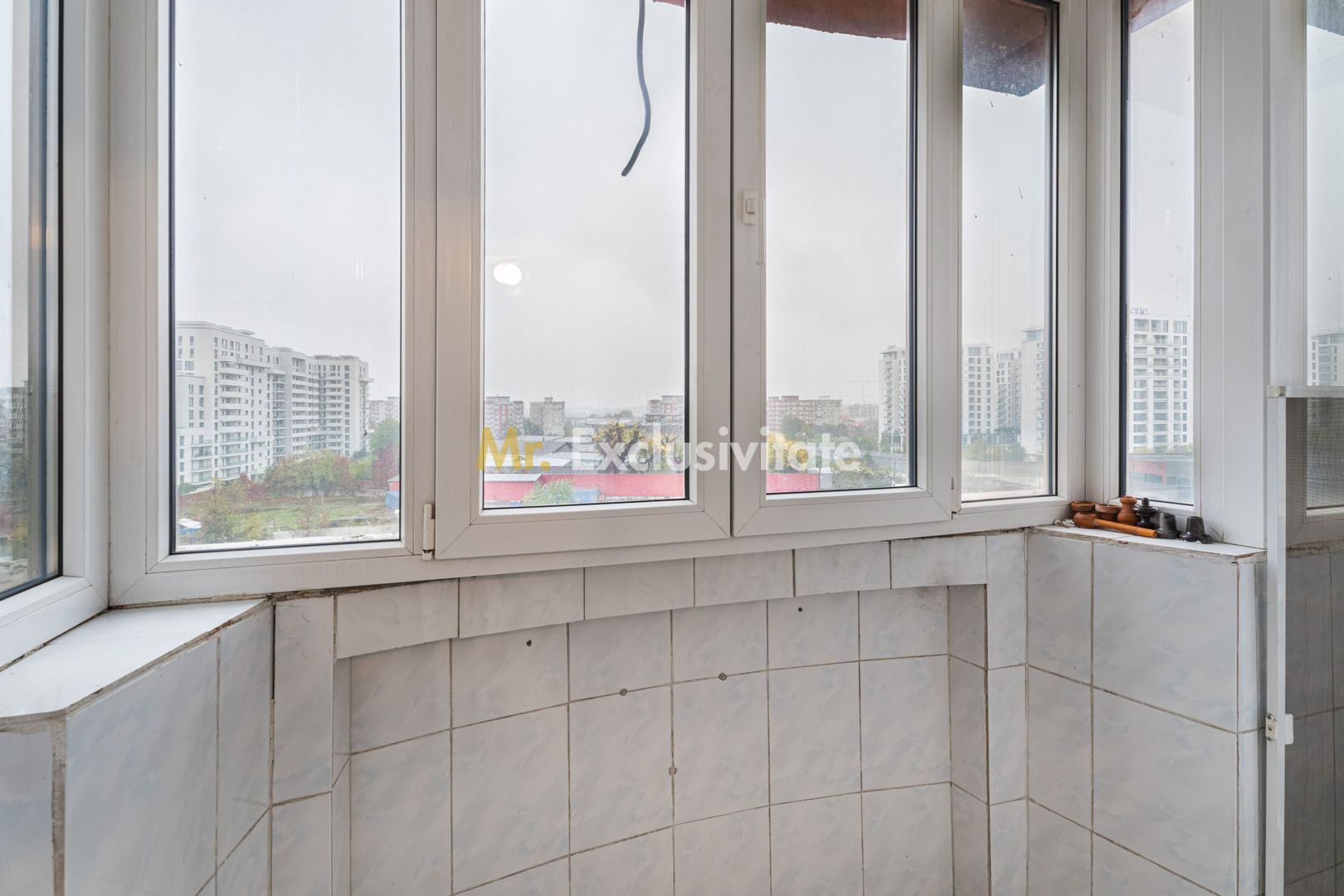 4 camere cu boiler, 13 Septembrie - Poză 12