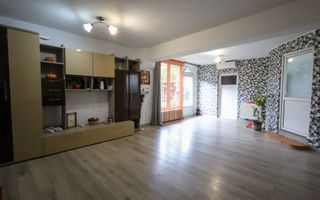 Casa de vanzare 12 camere | 2 constructii - Business, Rezidential | PH - Poză 18