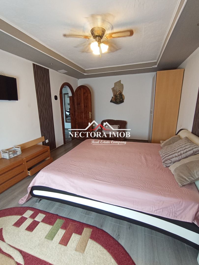 Apaartament 3 camere, 2 bai, 80 mp, Zona DECEBAL, mobilat/utilat - Poză 9