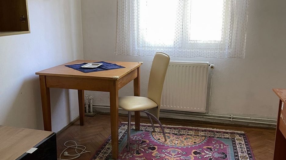 4  camere  decomandat,  et. 2 din 4,Circumvalațiunii-Favorit - Poză 5