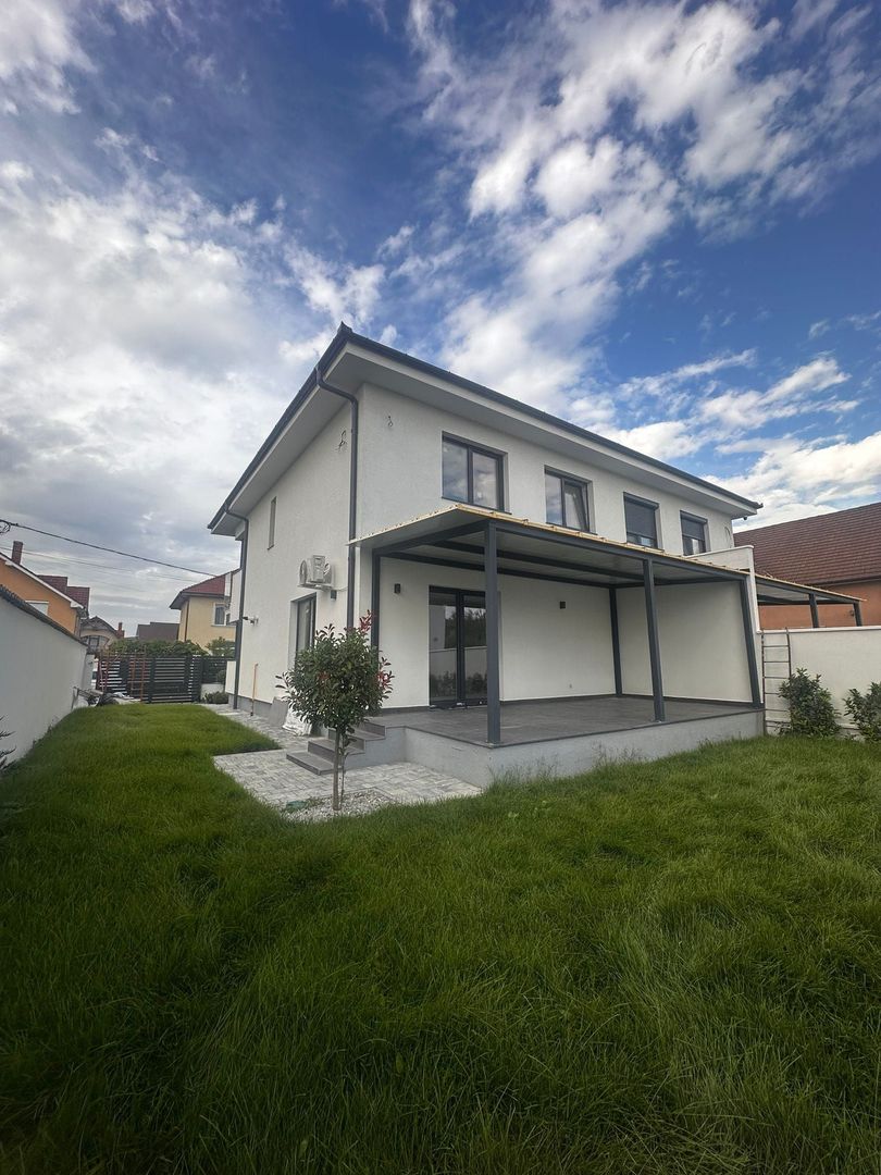 Vila noua, moderna de vanzare – zona Nufarul, Oradea - Poză 2