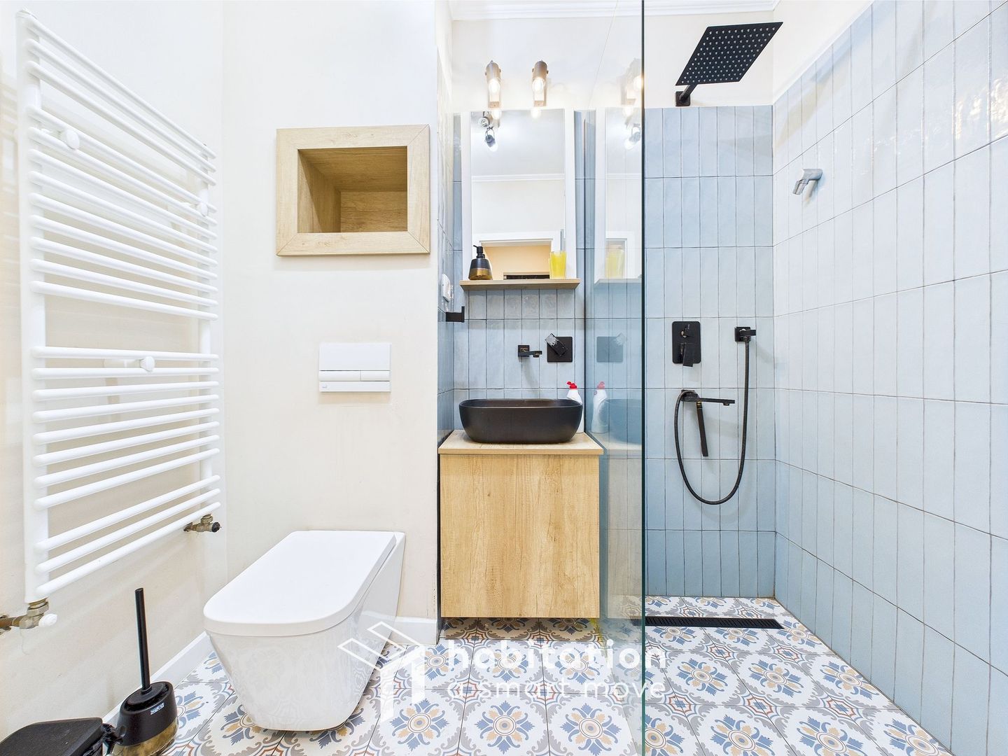 Apartament cu stil, energie vibranat  si terasa –in  Piața Victoriei - Poză 17