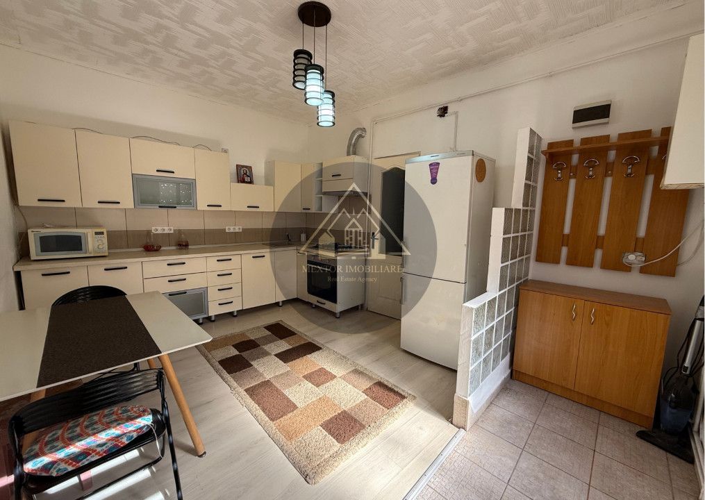 Apartament 3 camere, Centru - Poză 3