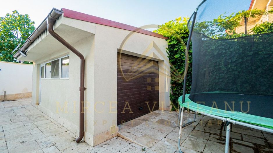 Palazu Mare/Elvila - Vila cocheta  P+1E+M cu teren 970 mp,mobilata si utilata - Poză 40