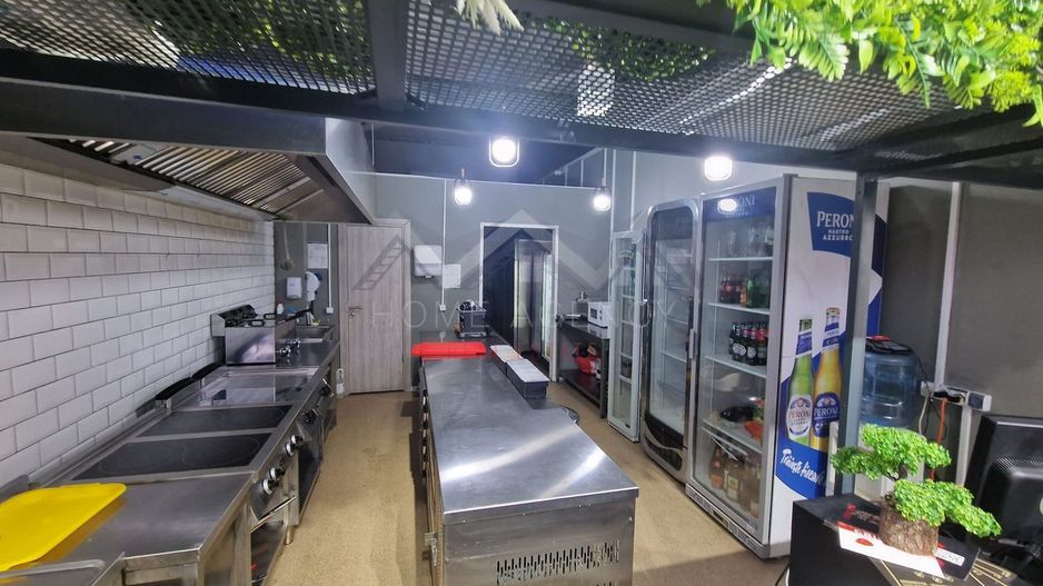 Bistro de vânzare “la cheie” – zonă cu trafic intens, complet utilat, autorizat - Poză 7
