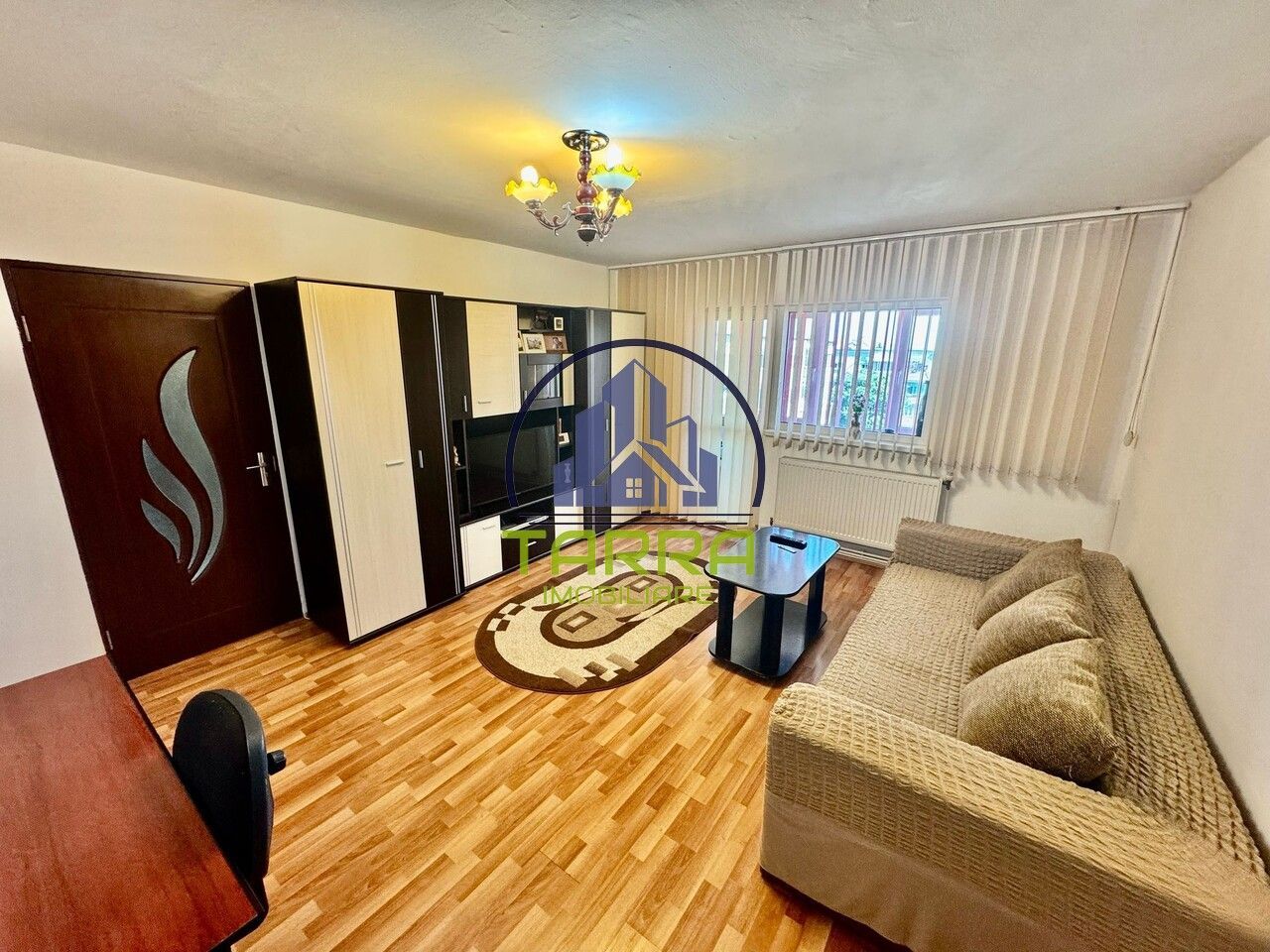 Apartament cu 2 camere de vanzare in Alba Iulia cartier Cetate - Poză 1
