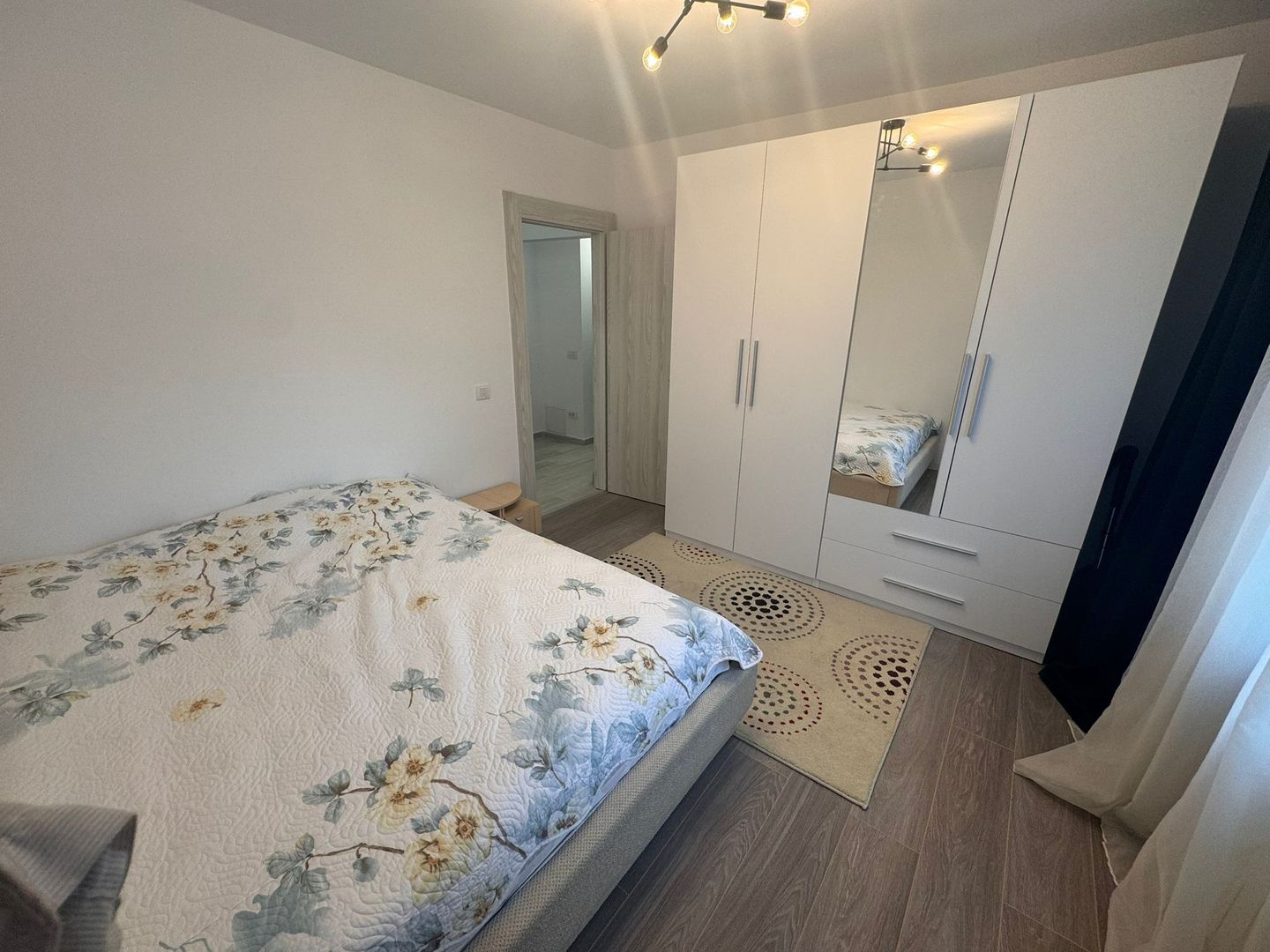 Sebastian 3 Camere Centrala Parcare 2 bai 3/8 - Poză 4