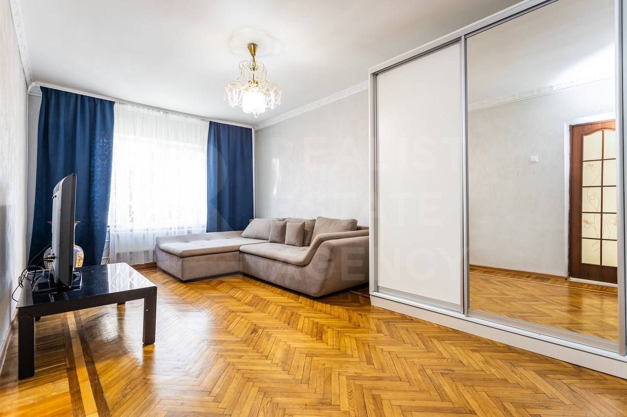 Chirie, casă, 3 camere, strada Valea Dicescu, Telecentru - Poză 7