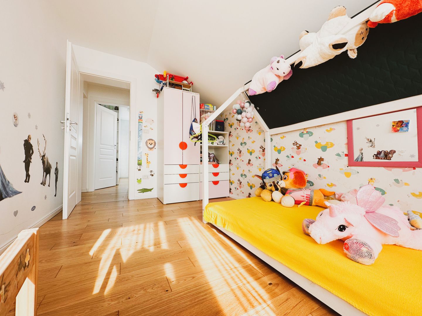 VANDUTA- Casuta din oras - de vanzare - 4 camere - NORD - Poză 23