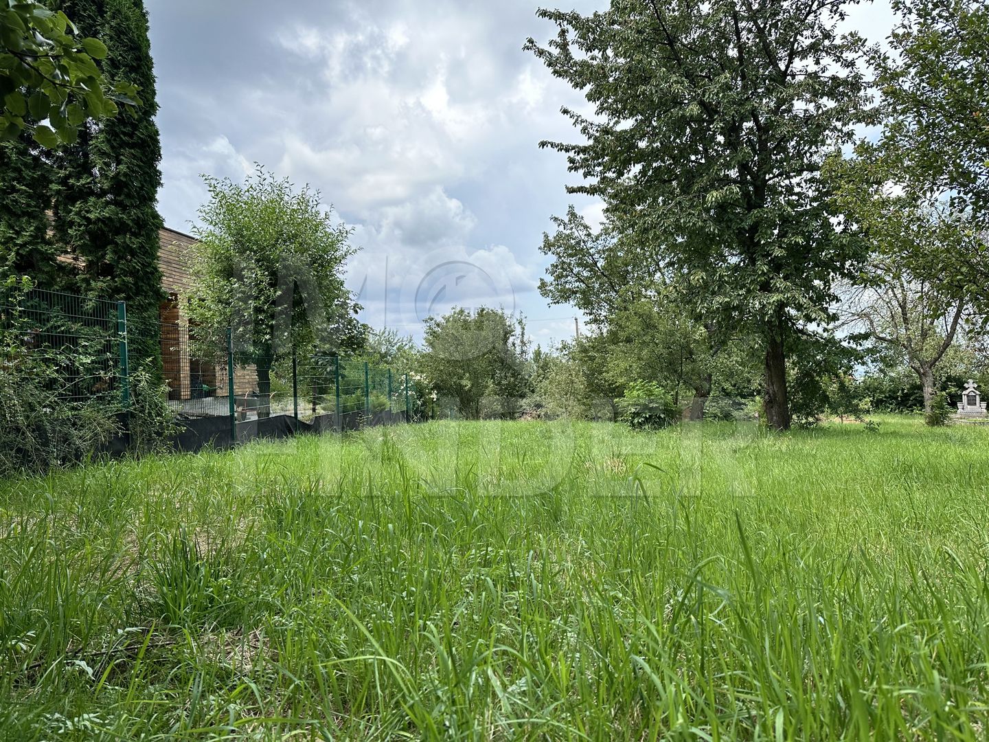 Teren 1000 mp cu Autorizație Construcție  - Făget, zona superba - Poză 3