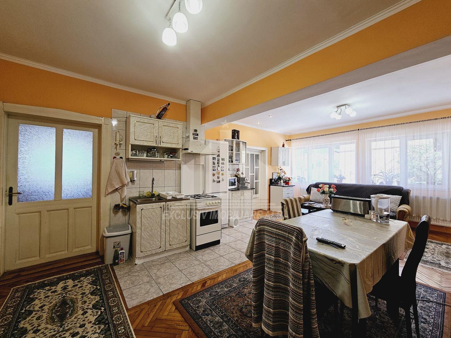 Casa in regim cuplat de vanzare, Lipoveni - Poză 3