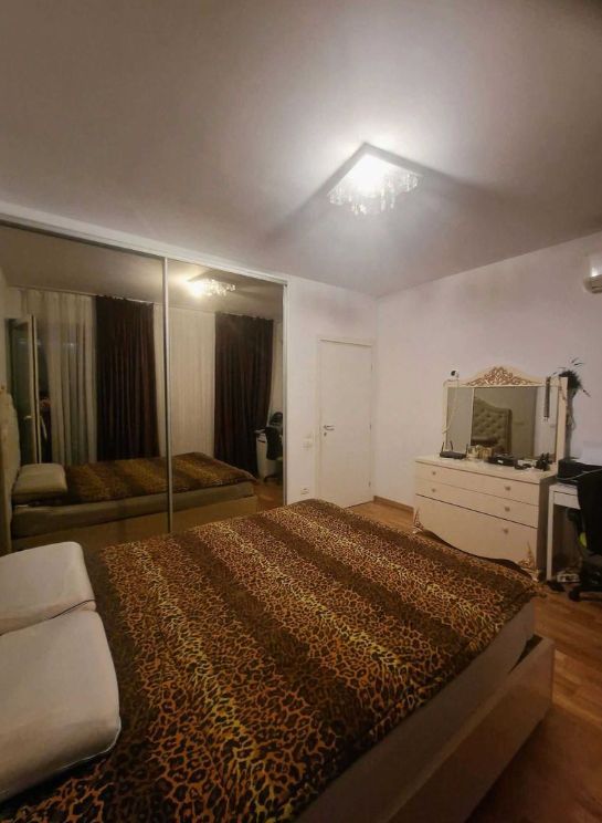 2 camere | La Gloire Pipera | parcare + terasa + gradina - Poză 9