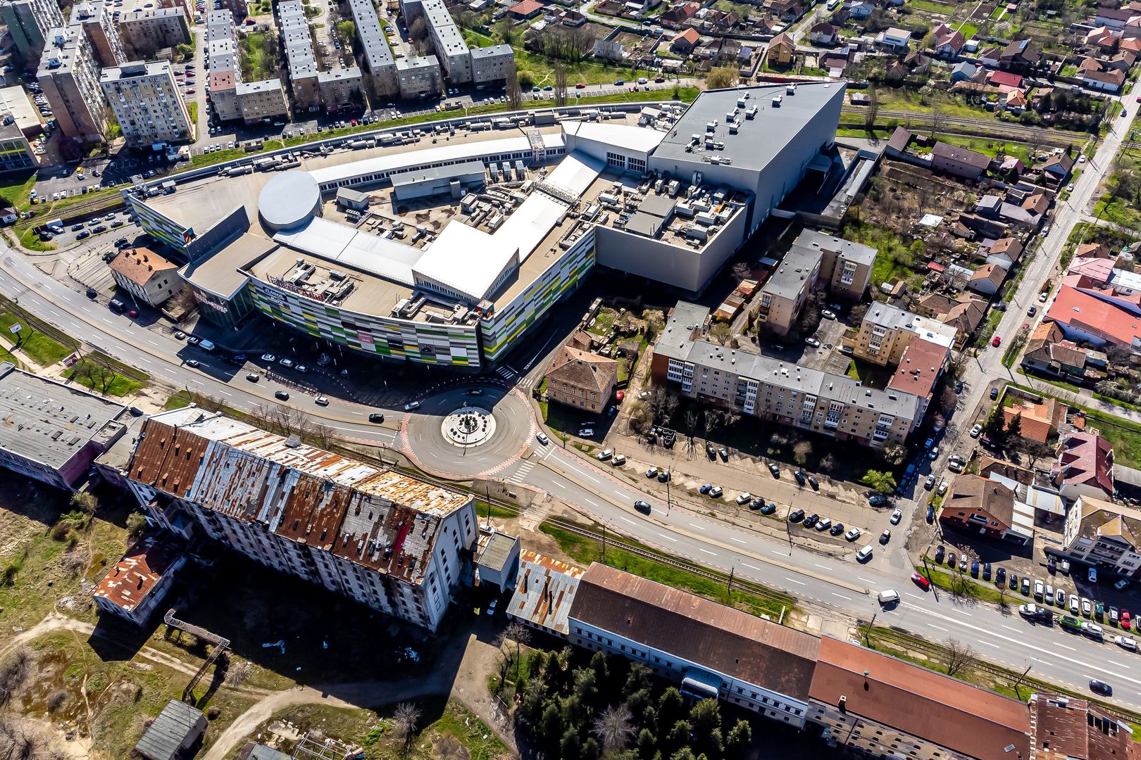 700 mp TEREN INTRAVILAN LÂNGĂ GALERIA MALL - Poză 8