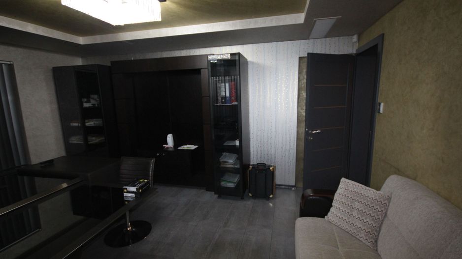 Lux la 5 minute de Iulius Twon - Poză 32