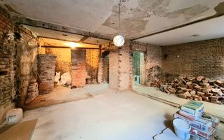 Spatiu comercial de închiriat Brasov  - 60 mp # plus-imo.ro - Poză 2