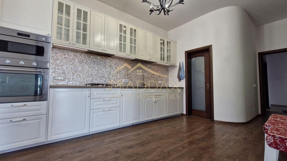 Vilă impresionantă *teren 1000mp // Erou Iancu Nicolae - Poză 27