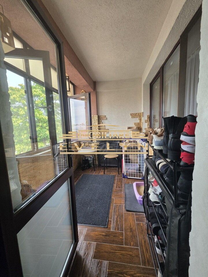 Apartament 3 camere, etaj 1, Str. Miorita - Poză 7