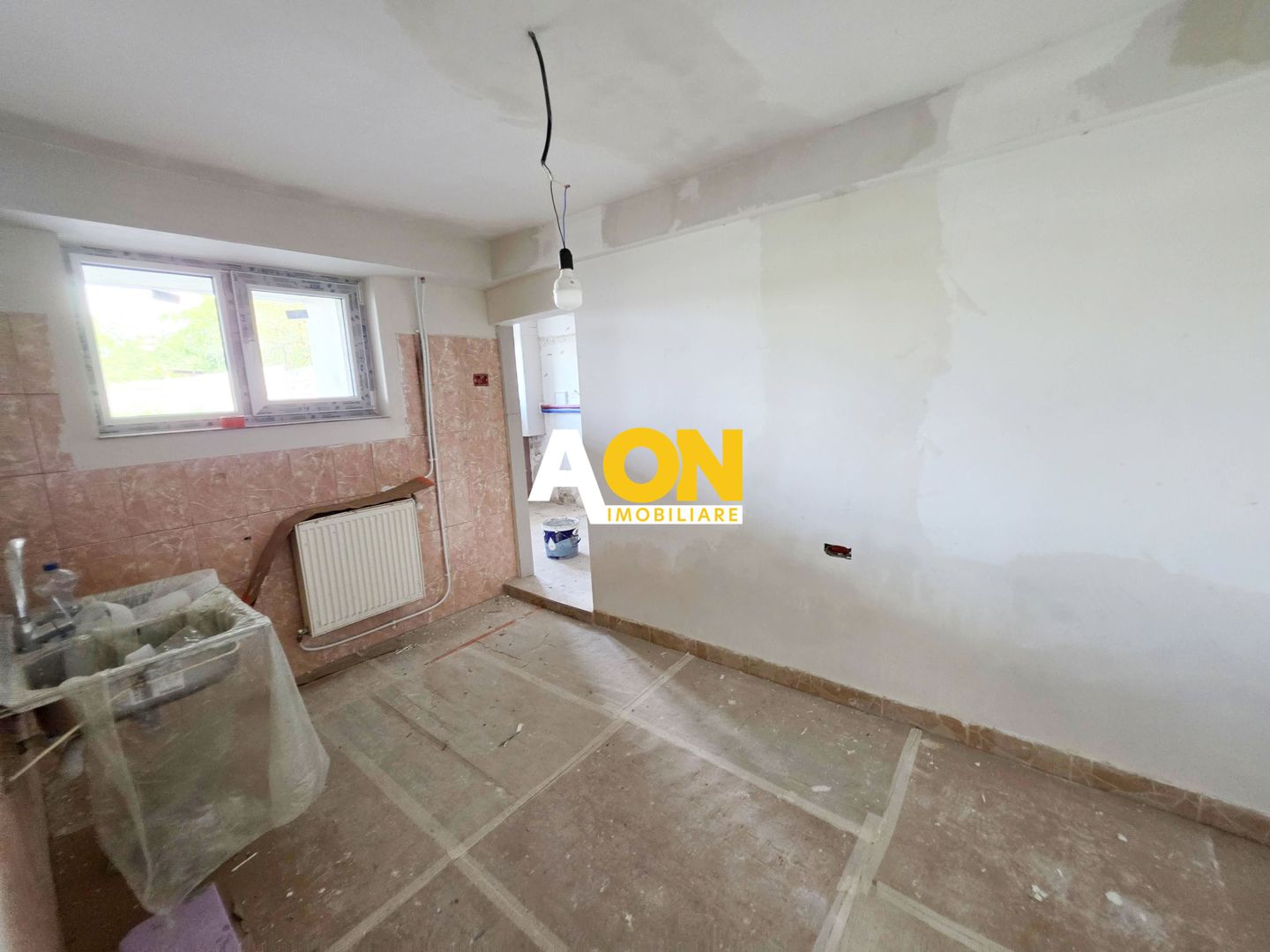Apartament tip duplex, D+E, 5 camere, la cheie, 450 mp teren, Barabant - Poză 22